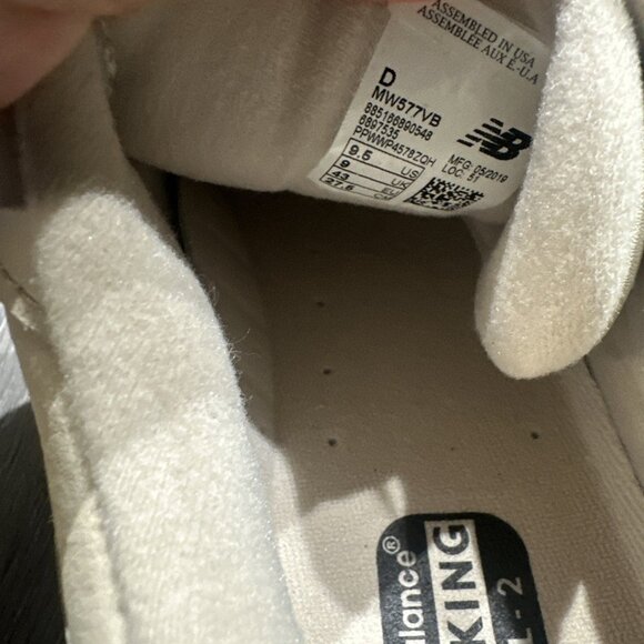 New Balance MW577VB Beige Strap Walking Shoes Leather DSL-2 Mens Size 9.5 D